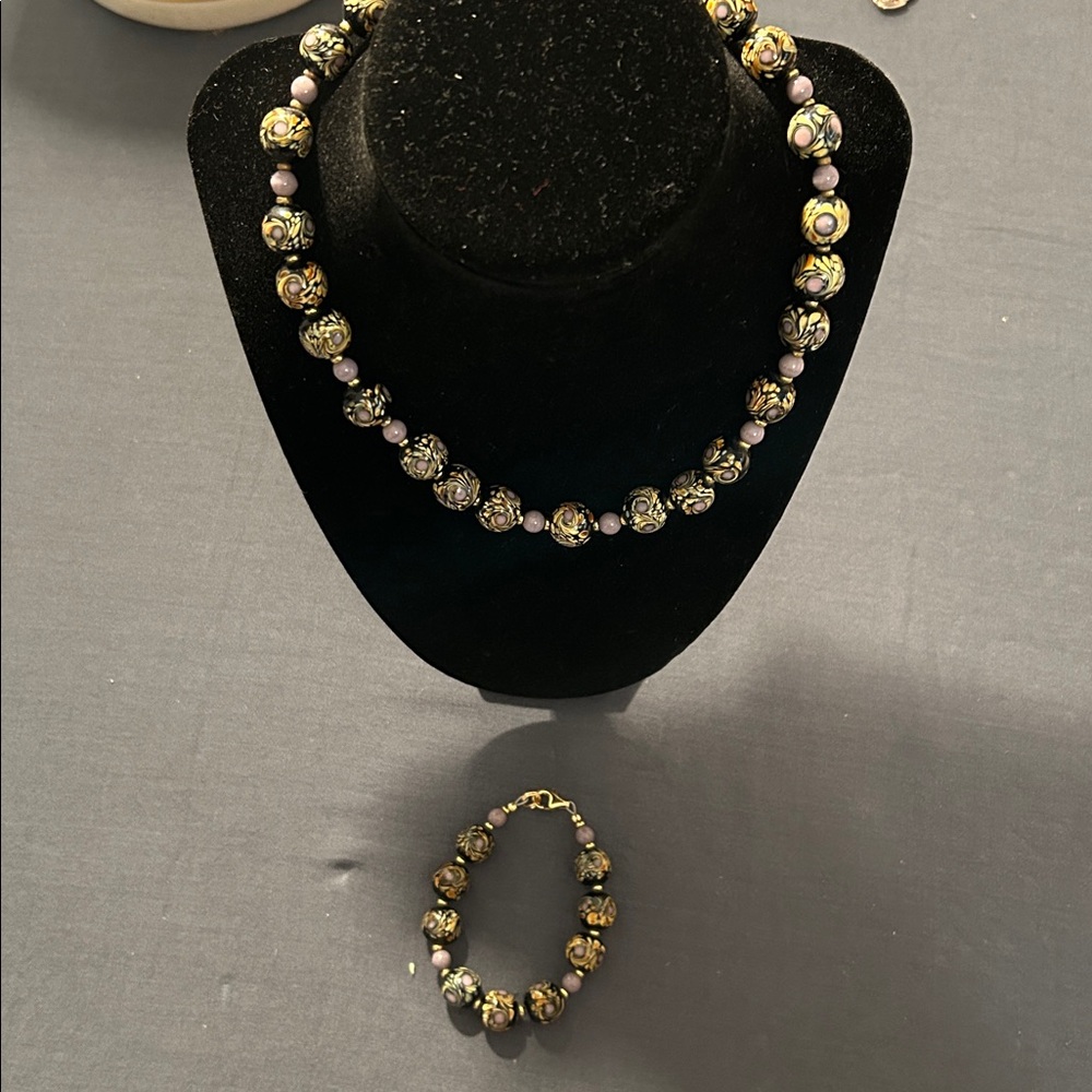 Chic Beaded Necklace and Bracelet Set